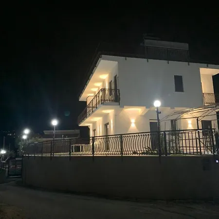 Trabia Casa Bianca B شقة Mandra Capreria